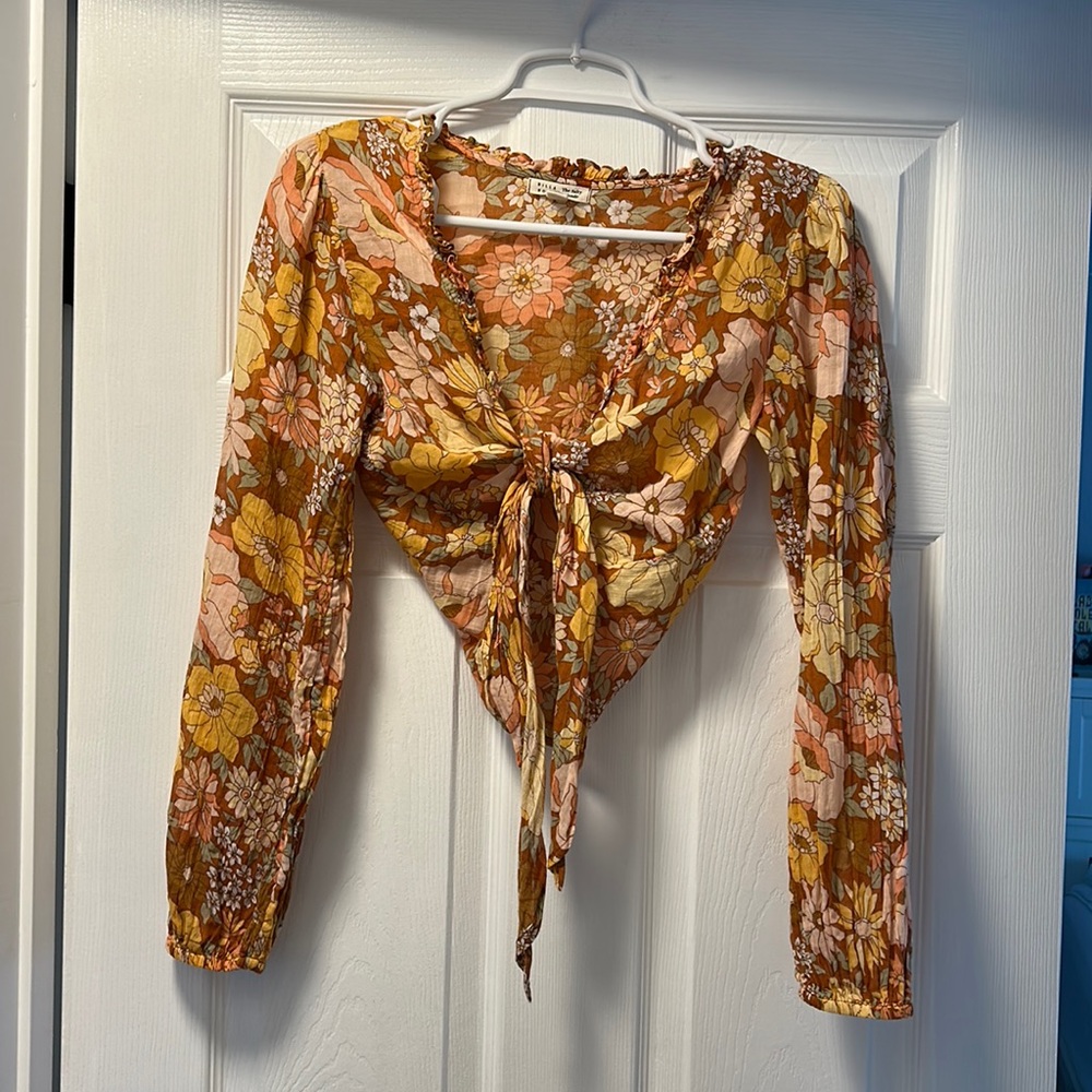 Salty Blonde Retro Billabong tie front blouse